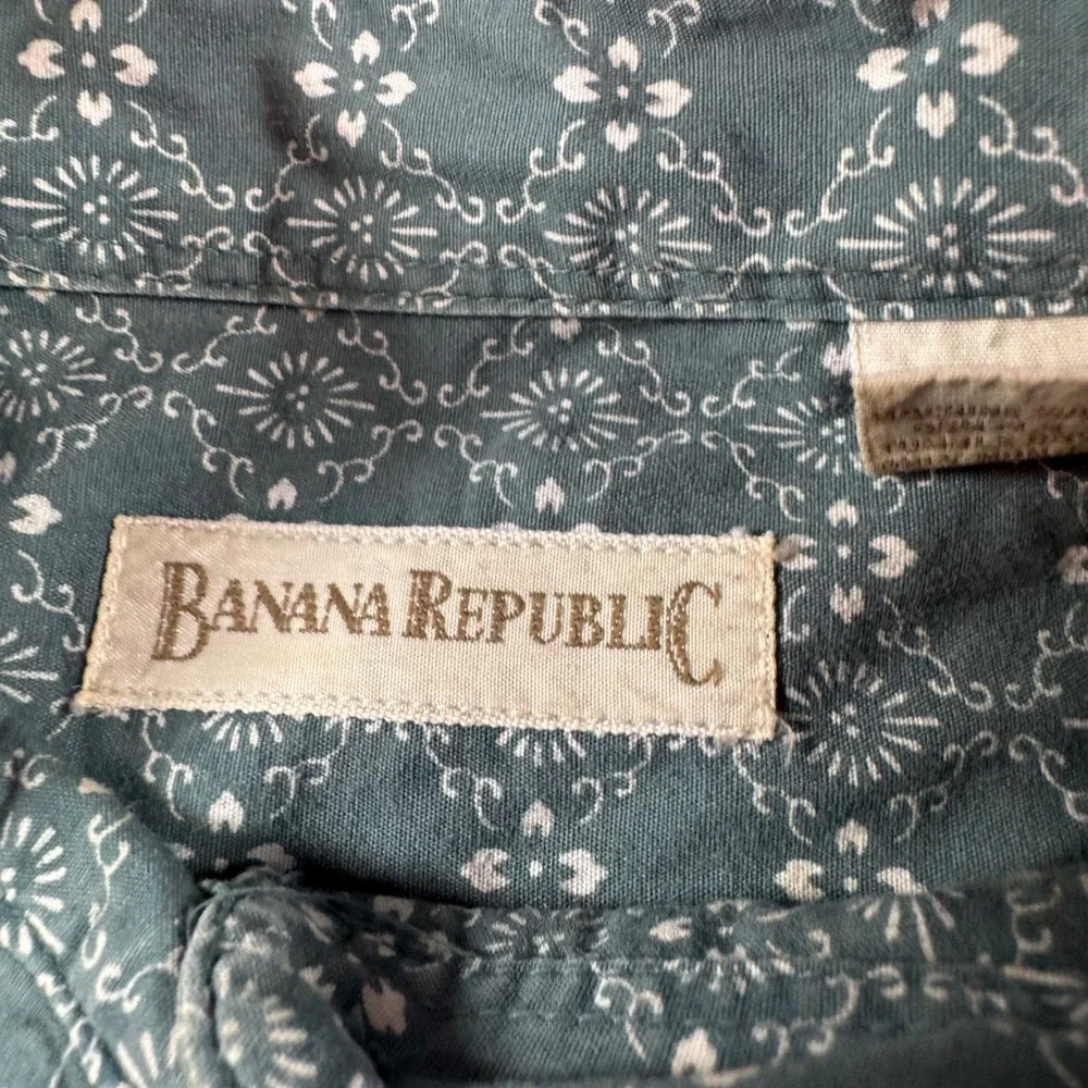 Banana Republic Mens Large Green Geometric Floral Cotton Button Down Shirt Large